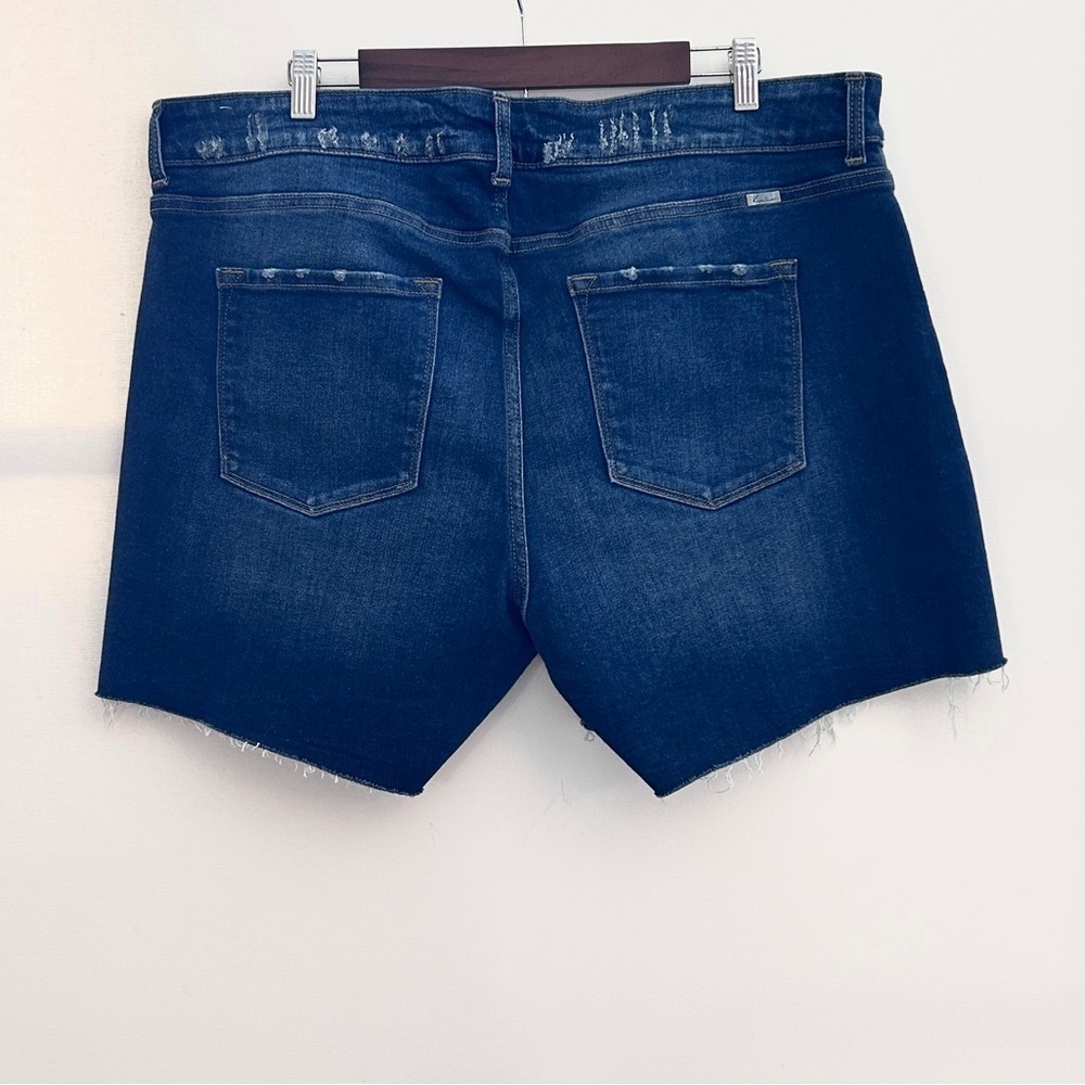 ✨ KanCan High Rise Distressed Cutoff Shorts | Size 20 Plus | NWOT - Picture 9 of 10